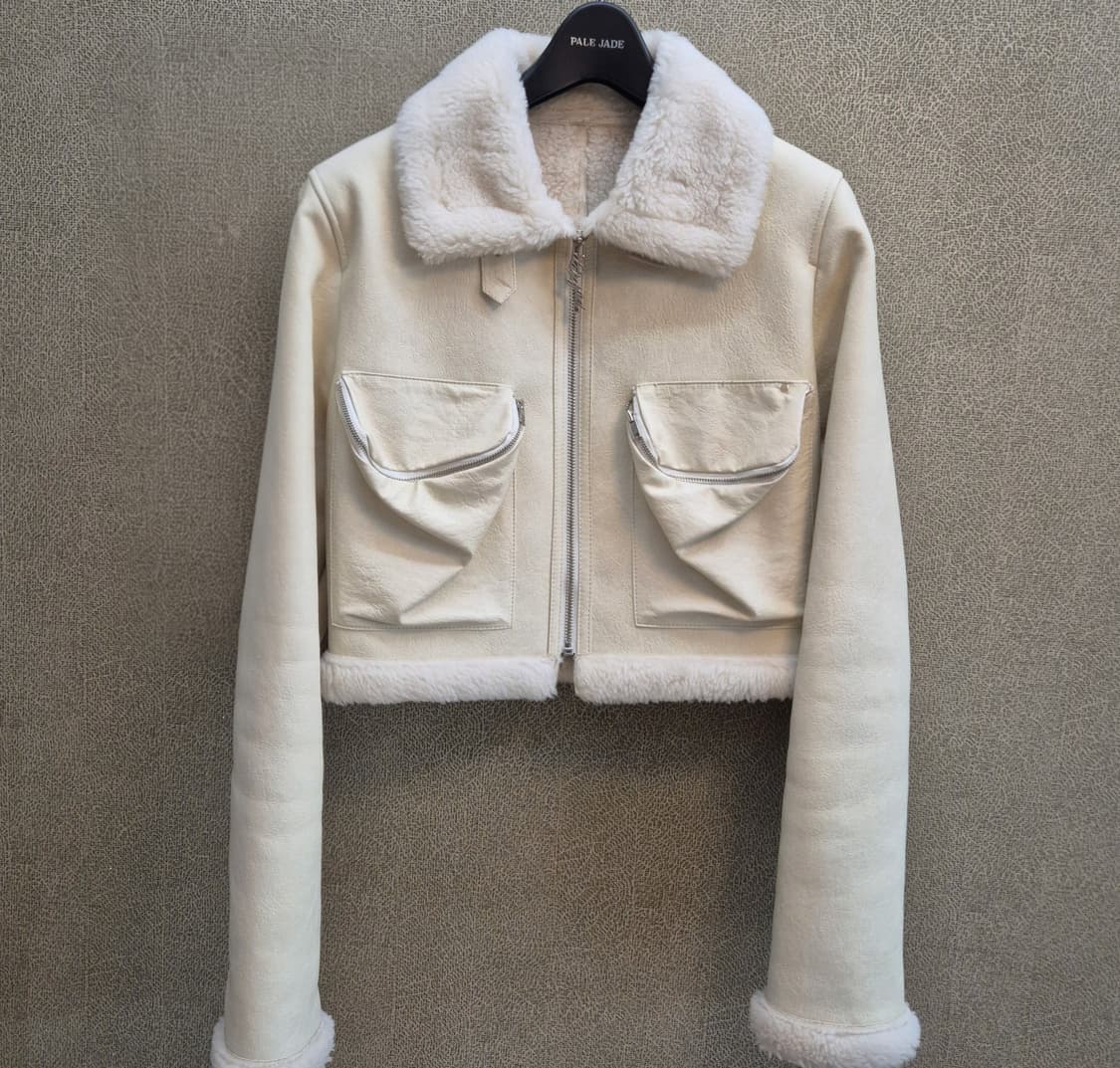 Pale Jade 페일제이드 포켓 셔링 무스탕 자켓 (아이보리) 상품이미지1