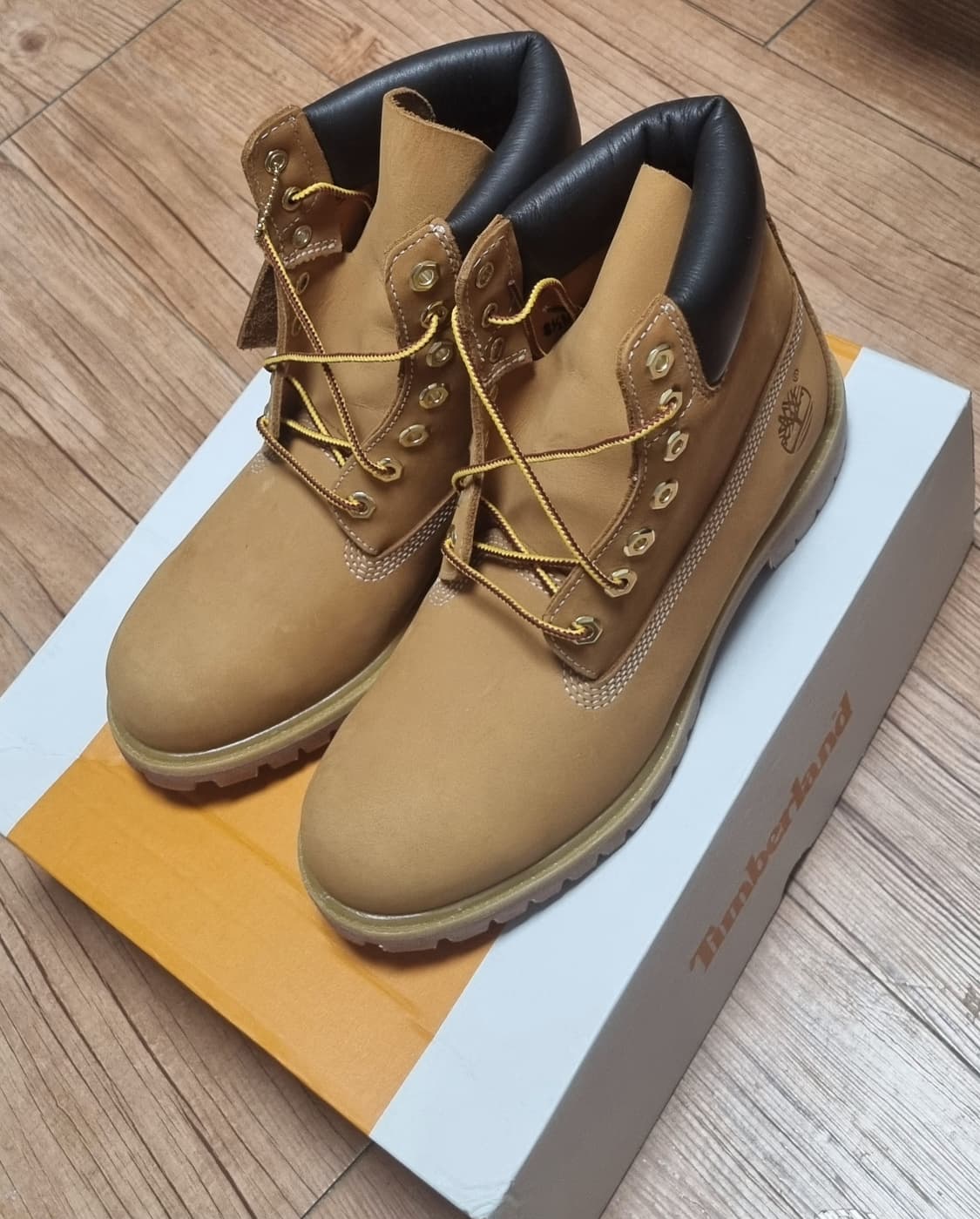 팀버랜드 6인치 프리미엄 부츠 미디엄 265사이즈 상품이미지1