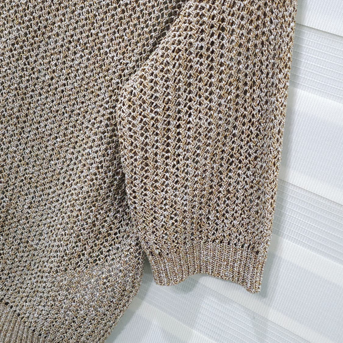 페라가모 펀칭 카라 반팔 니트- 우먼L 상품이미지4