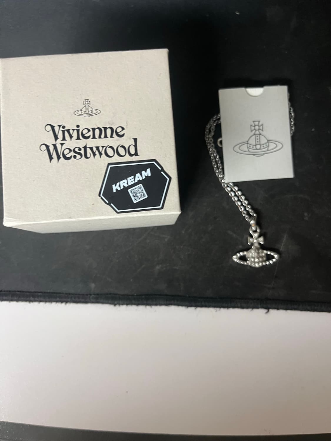 비비안웨스트우드 메이페어 바스 릴리프 상품이미지3