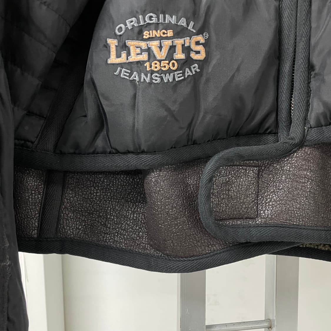 리바이스 90s 퀄팅 자켓 블랙 - 상품이미지4