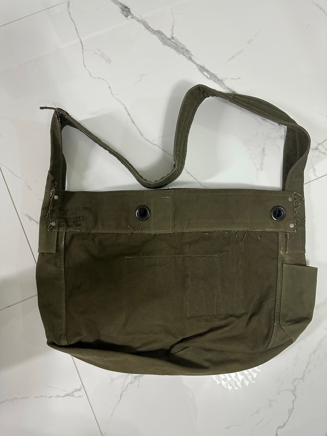 이레귤러 카키색 빈티지 크로스백 상품이미지2