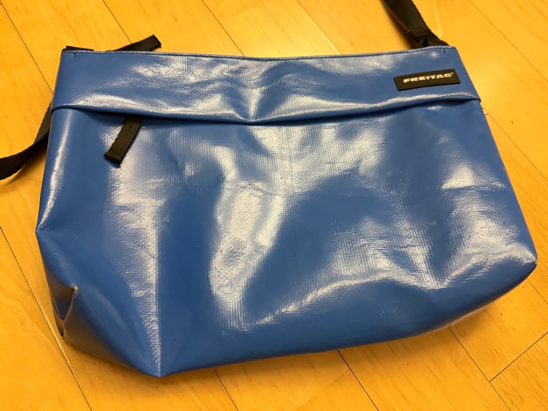 [프라이탁] 루 숄더백 (올블루!) 상품이미지2