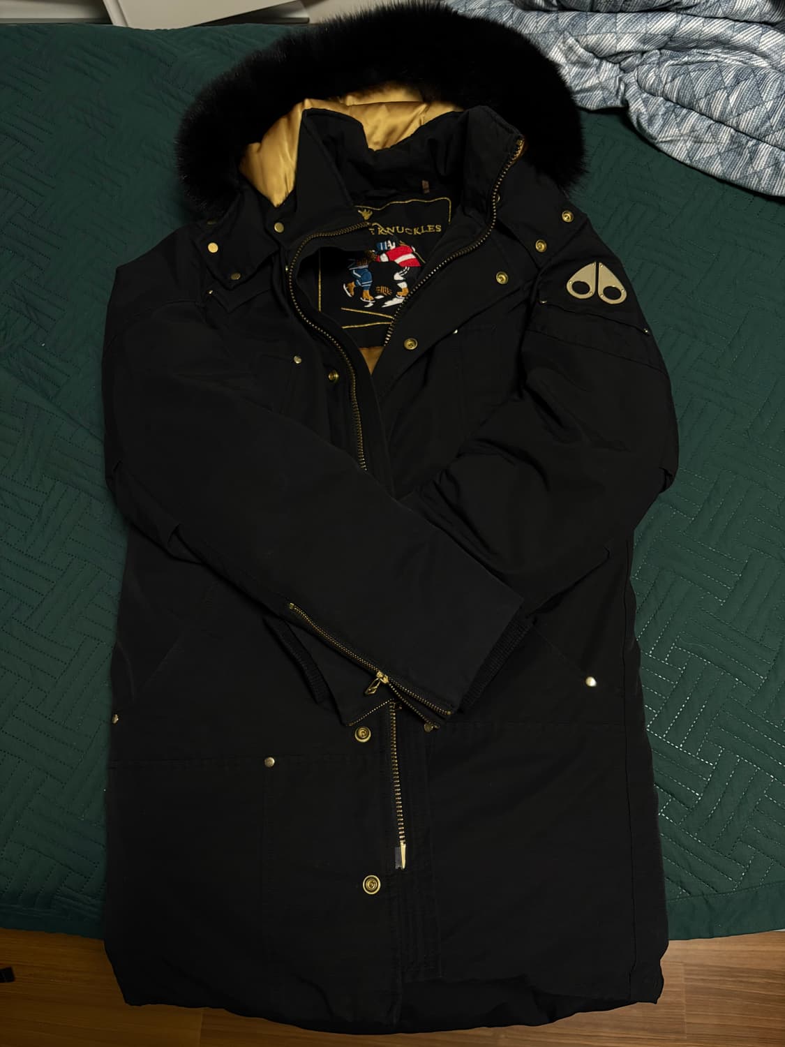 무스너클 스태그레이크 골드 상품이미지1