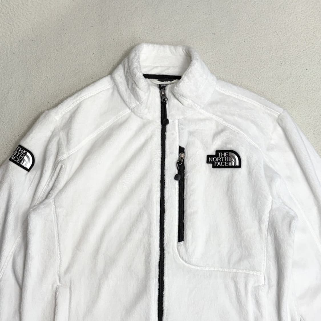 THE NORTH FACE 화이트 스노우데이 플리스 자켓 L 상품이미지3