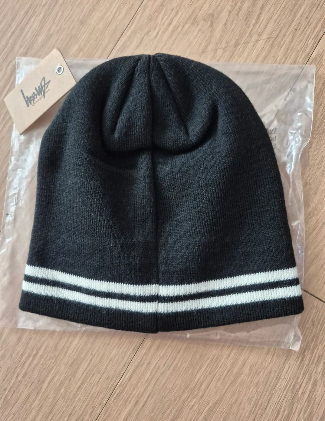 스투시 자카드 스트라이프 스컬캡 비니 블랙 상품이미지3