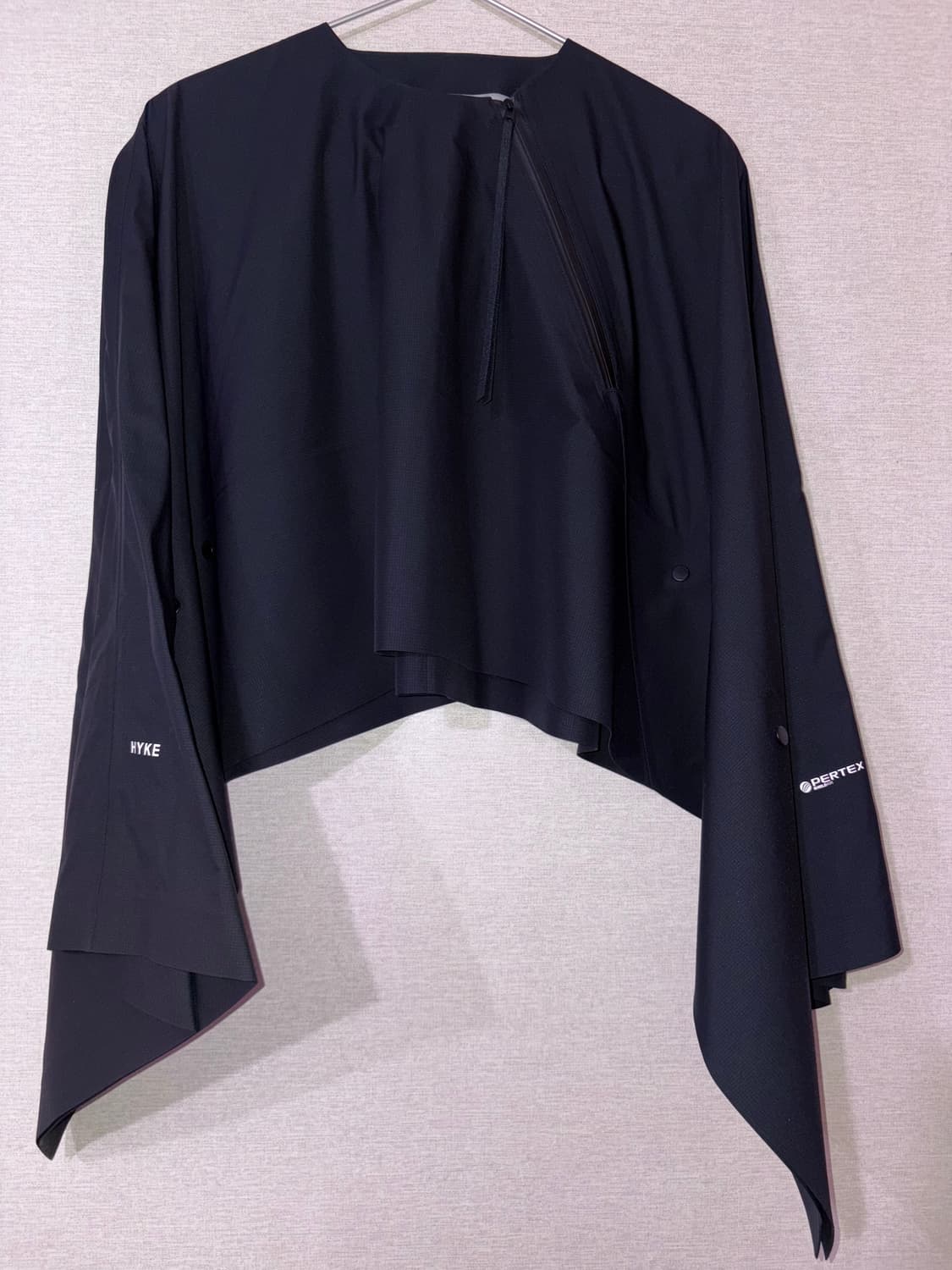 Pertex Bell Sleeve Poncho (Black) 상품이미지6
