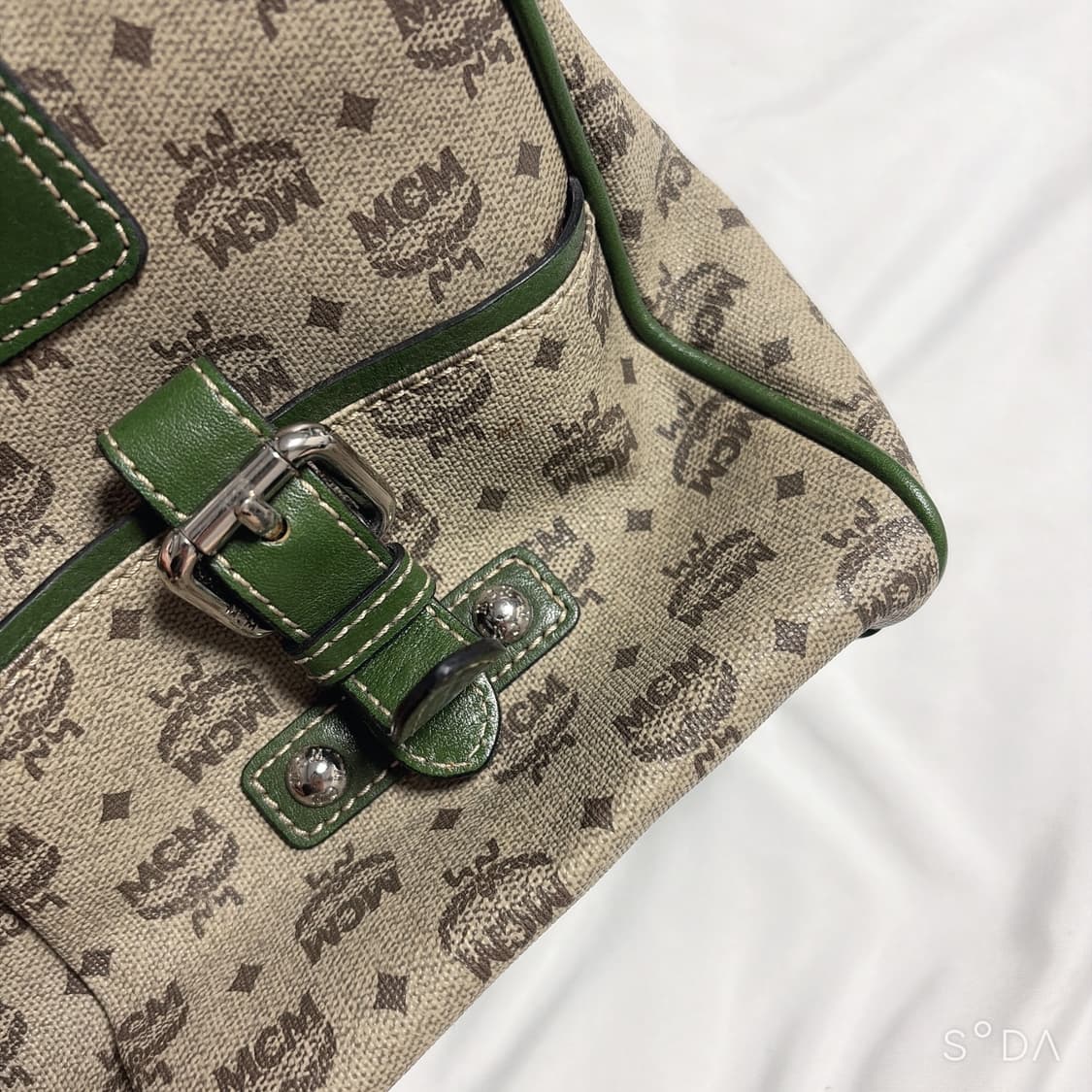 MCM 엠씨엠 로고 숄더백 토트백 그린 상품이미지5