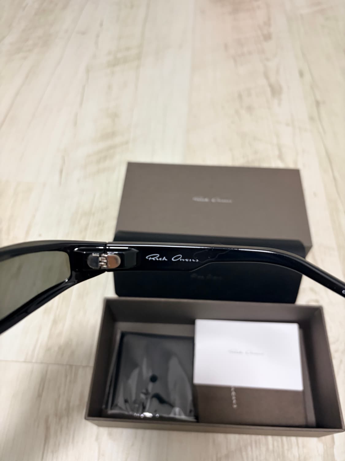 [os] 릭오웬스 포그 선글라스 블랙컬러 상품이미지5