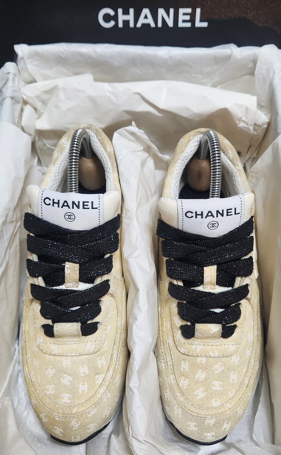 [정품]샤넬 스니커즈 운동화 CC로고 카프스킨 프린티드 35 한정판  상품이미지7