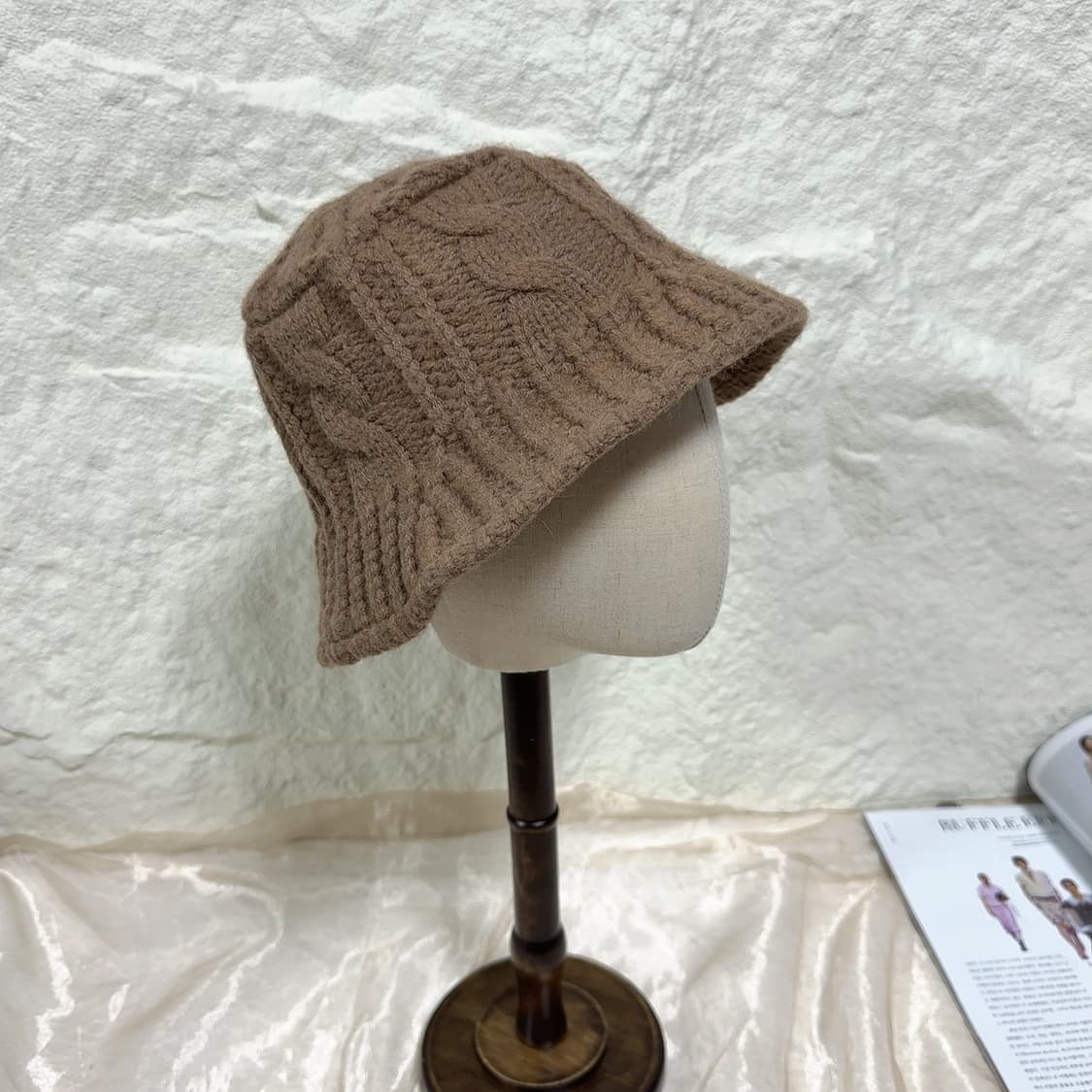 빈티지 브라운 토끼털 꽈배기니트 모자 버킷햇 상품이미지2