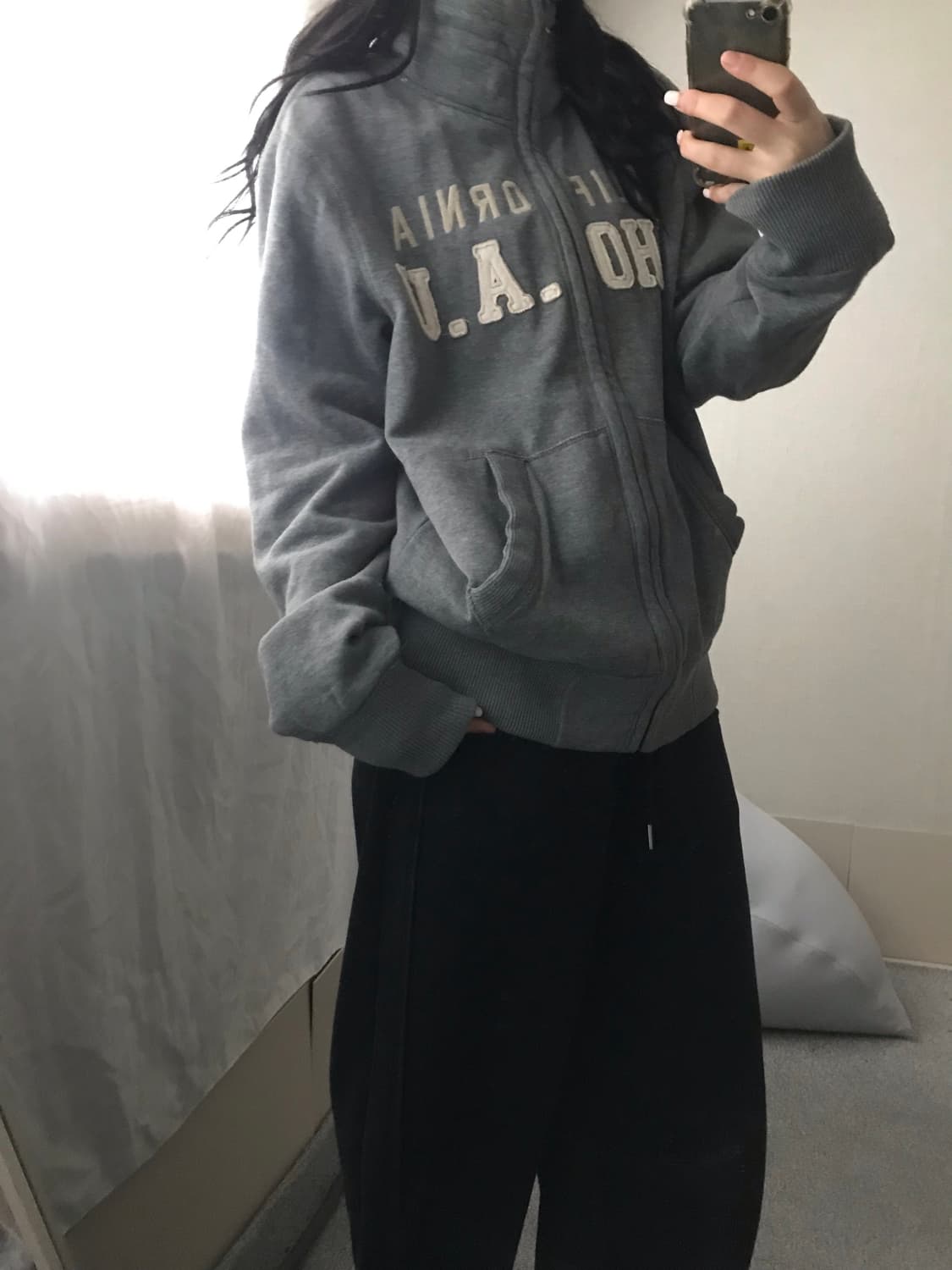 후아유 그레이 울프죠 집업 상품이미지2