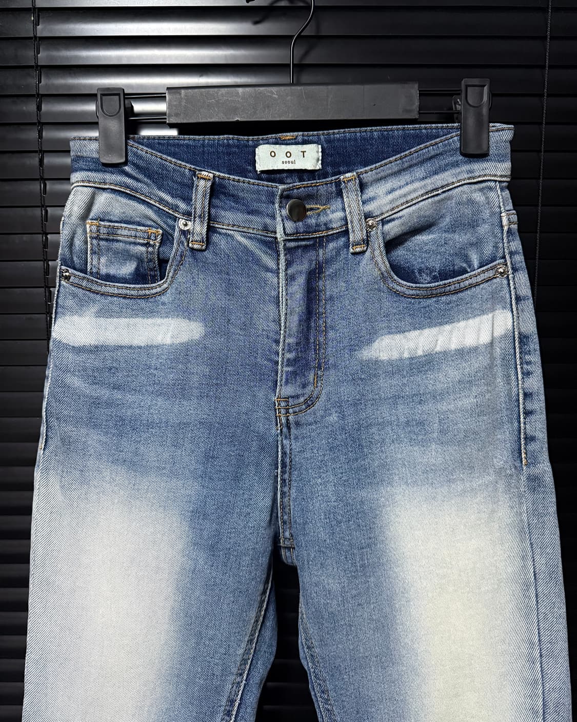 OOT 컷팅 커팅 워싱 데님 부츠컷 플레어진 나팔 바지 프린징 26 흰색 상품이미지3