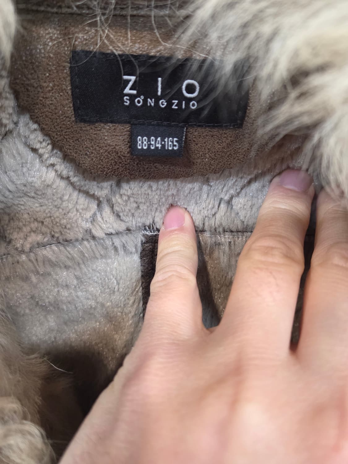 지오송지오 양털 퍼 안감밍크 무스탕 자켓 66 상품이미지3