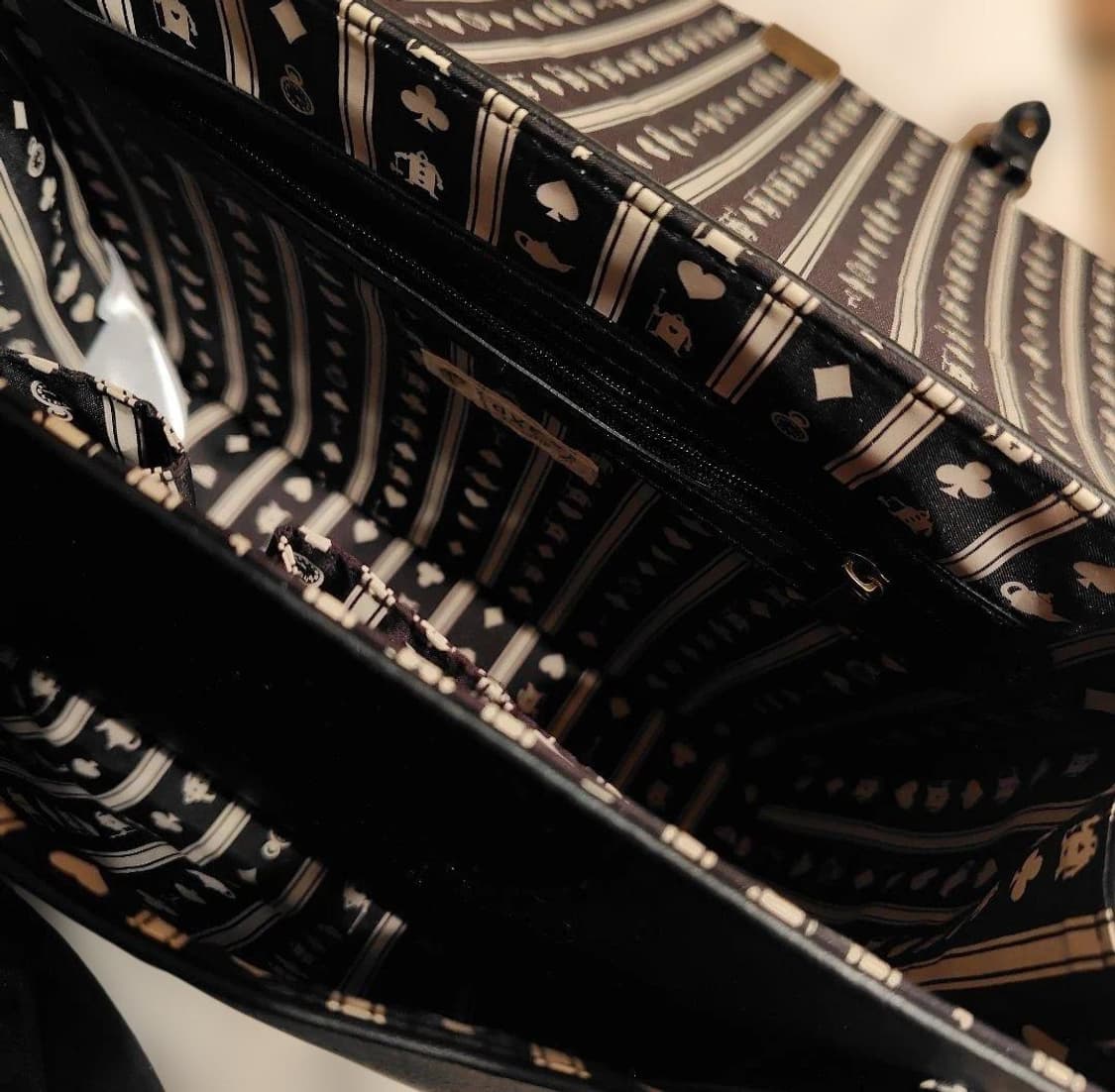 axes femme 액시즈팜 앨리스 고전 가방 디즈니 빈티지 백팩 고딕 상품이미지6