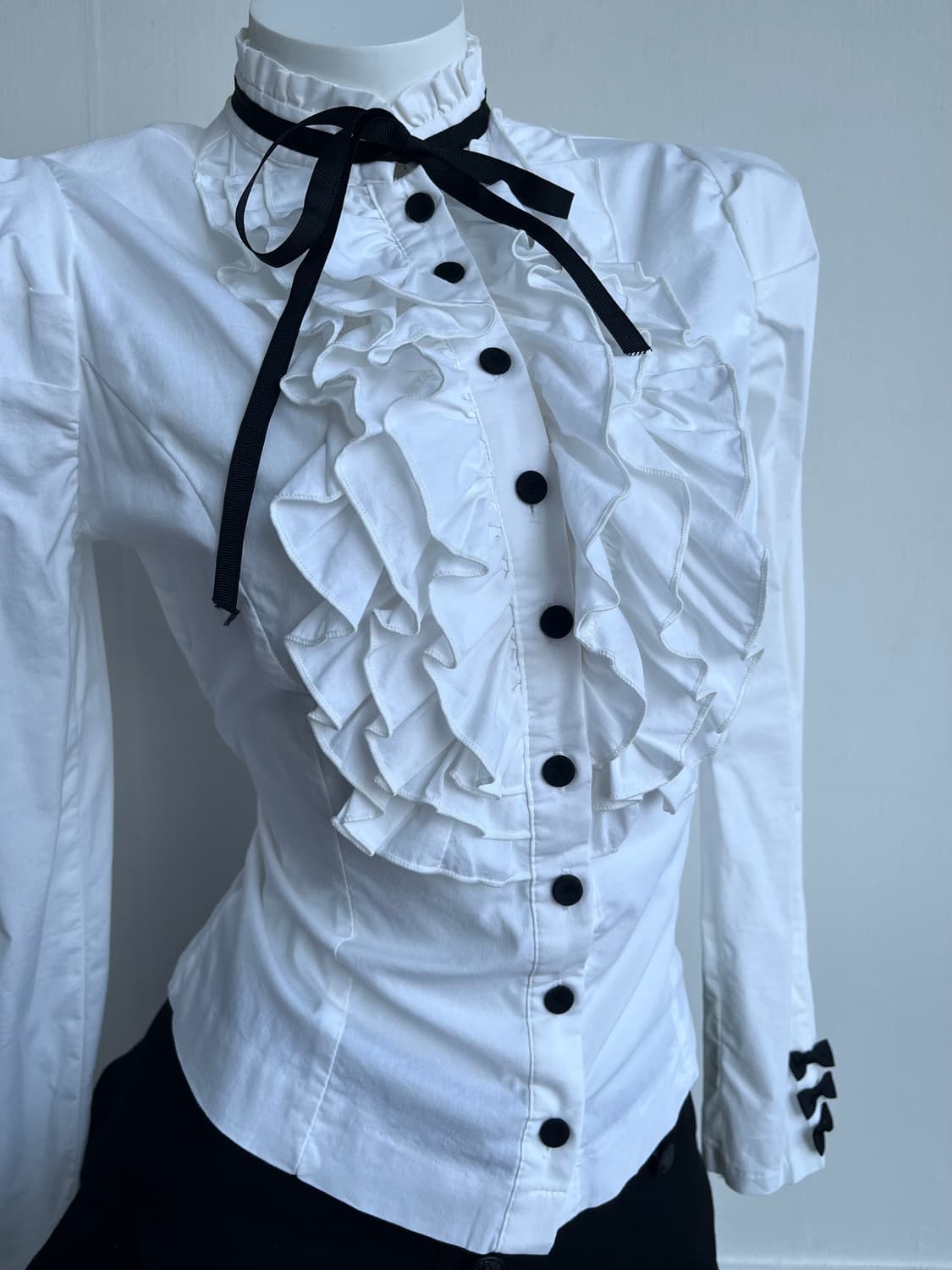 프릴 리본 블라우스 상품이미지2