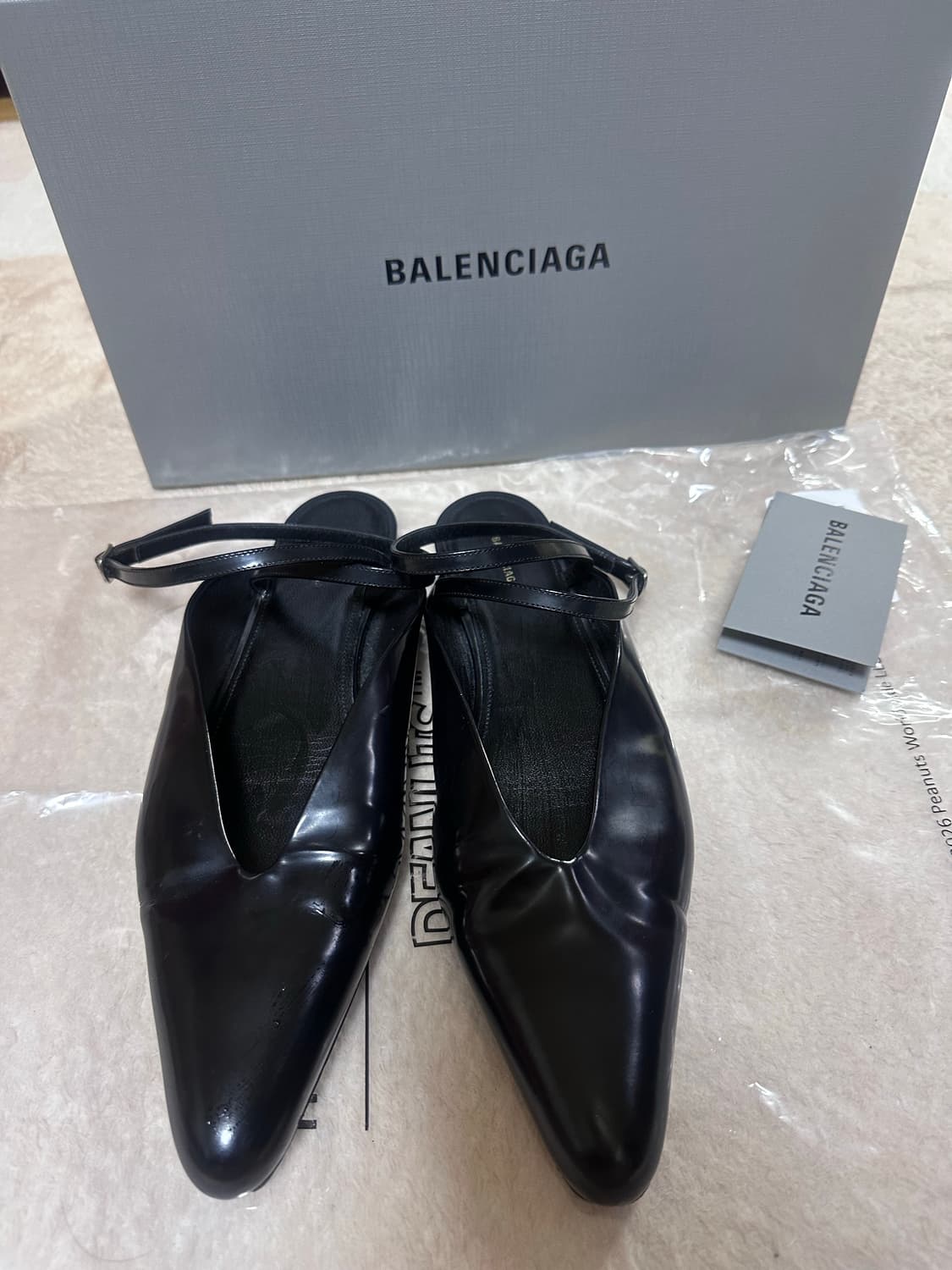 발렌시아가 스트랩 플랫 38 상품이미지1