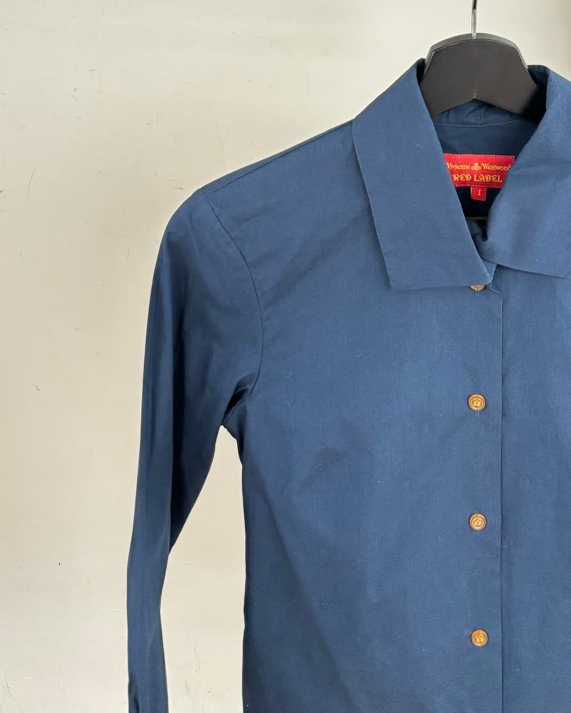비비안 웨스트우드 레드라벨 네이비 셔츠 상품이미지3