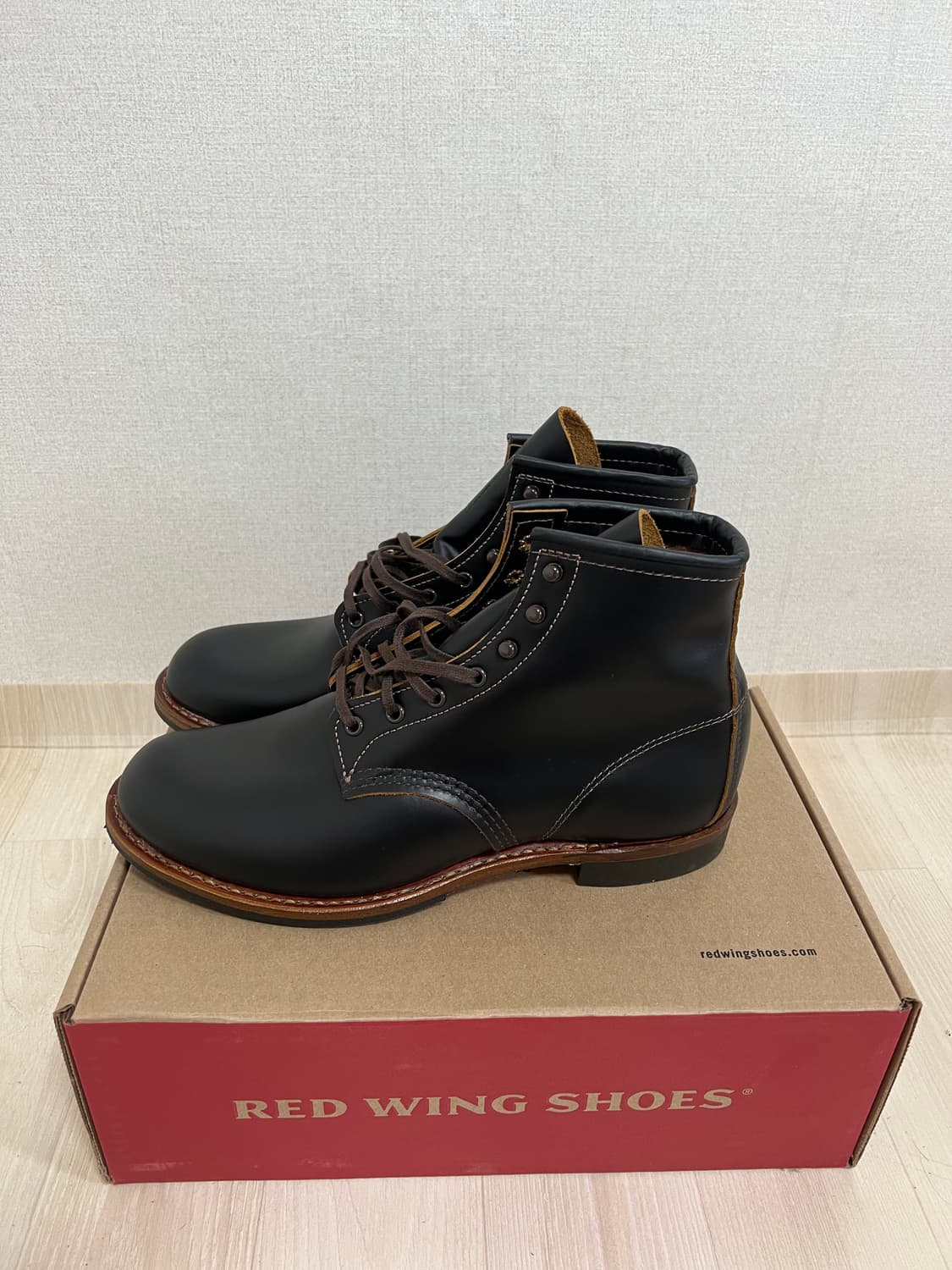 레드윙 9060 플랫박스 새상품 상품이미지2