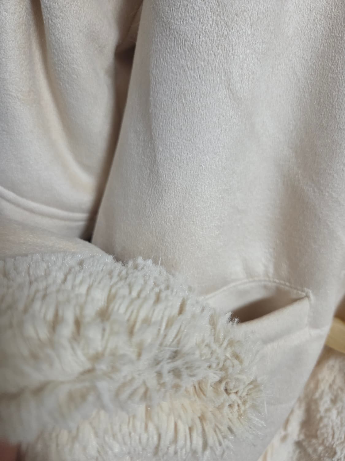 떡볶이 무스탕 페어리 코트 상품이미지6