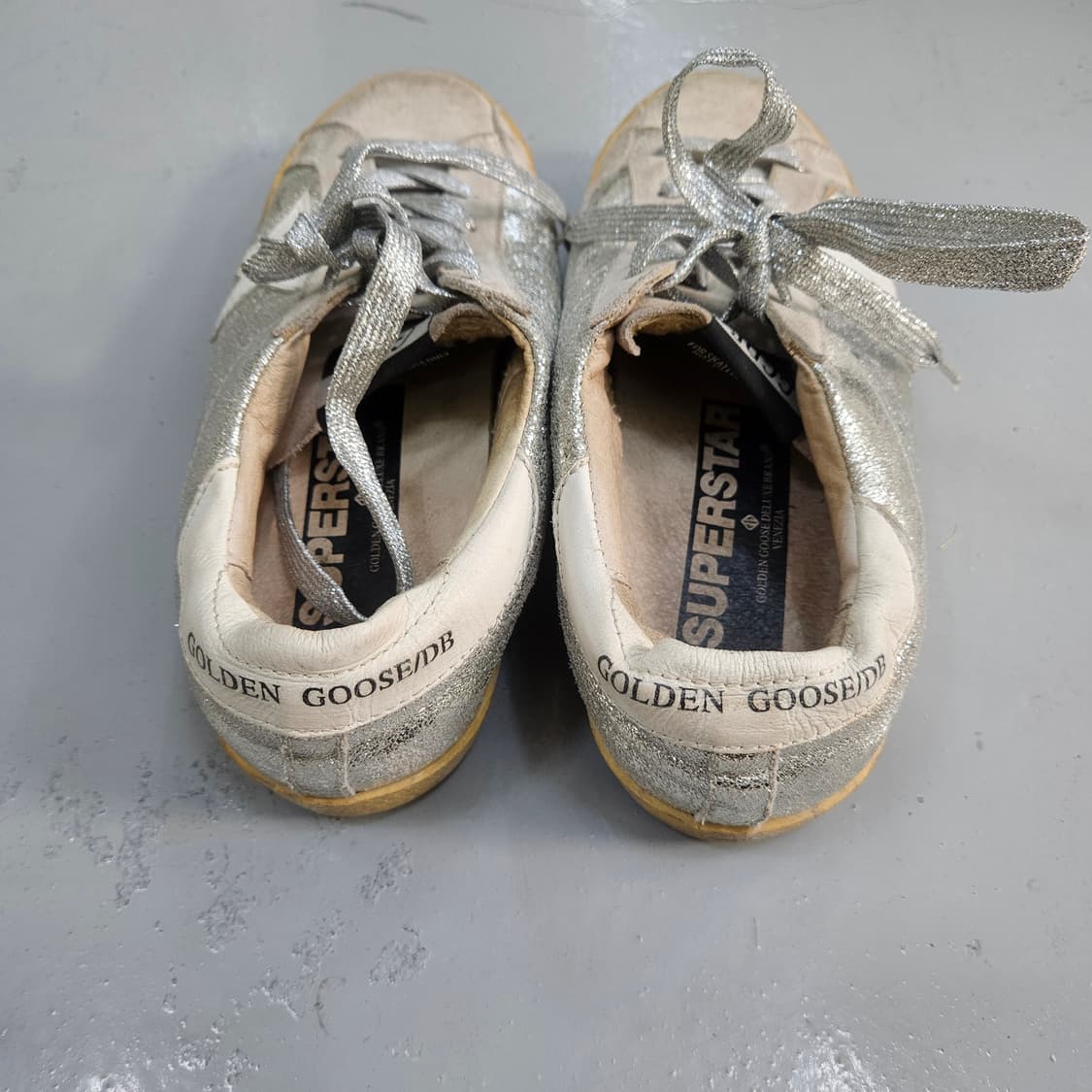 230 골든구스 실버 스니커즈 0408Y 상품이미지3