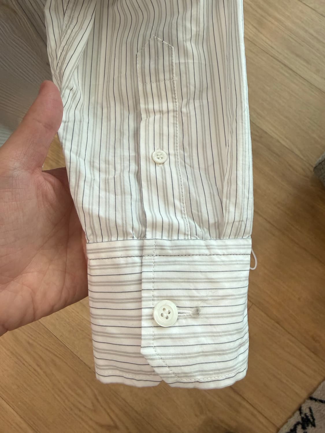 아크네 스튜디오 스트라이프 셔츠 상품이미지8