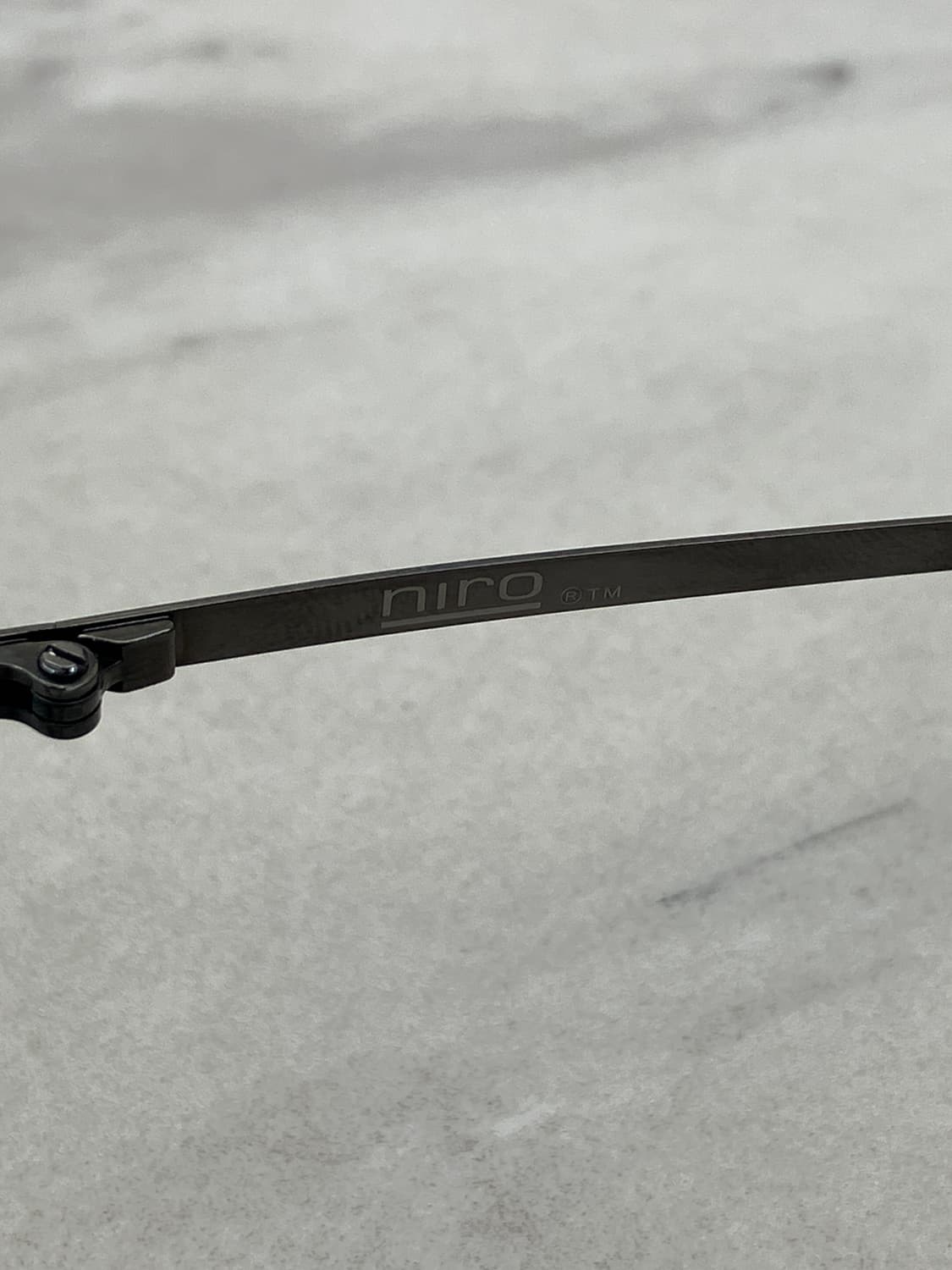 니로 NIRO 딥실버 차콜클리어 솔텍스 웰링턴 메탈테 안경 상품이미지7