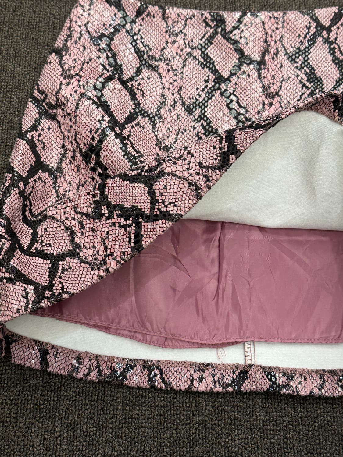 S)일본 빈티지 뱀피 프린트 핑크 미니 스커트 상품이미지5