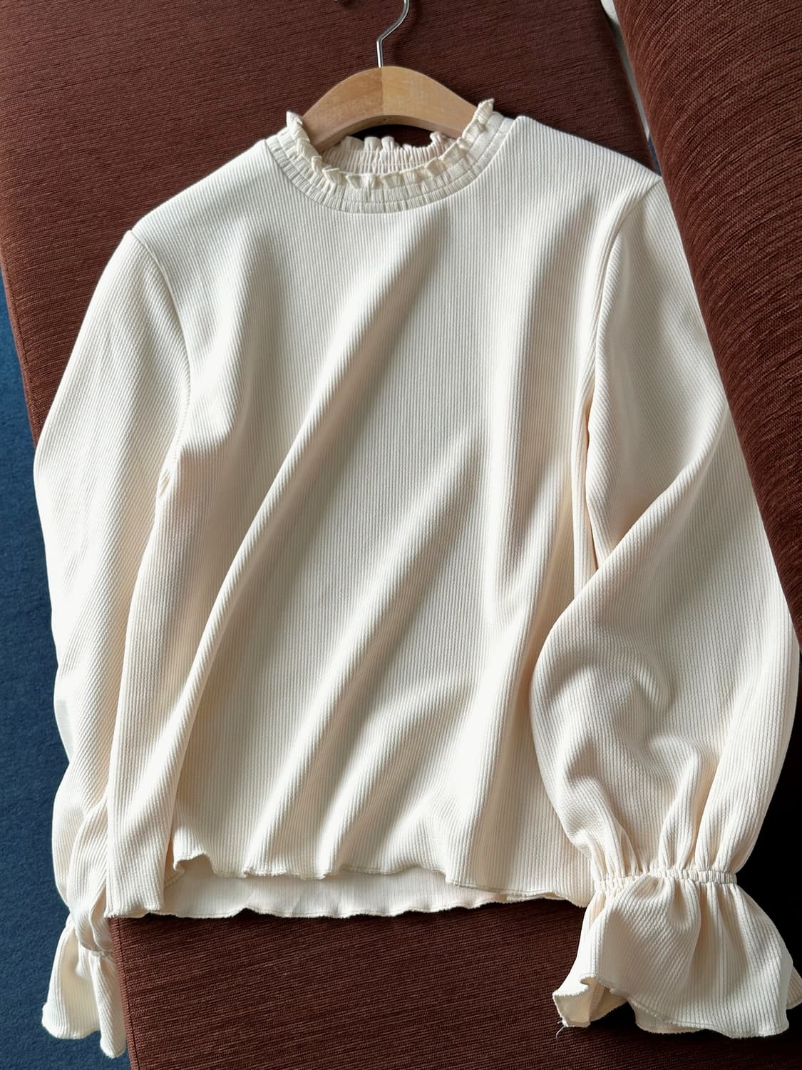 Shirred finish design stretched top 상품이미지1