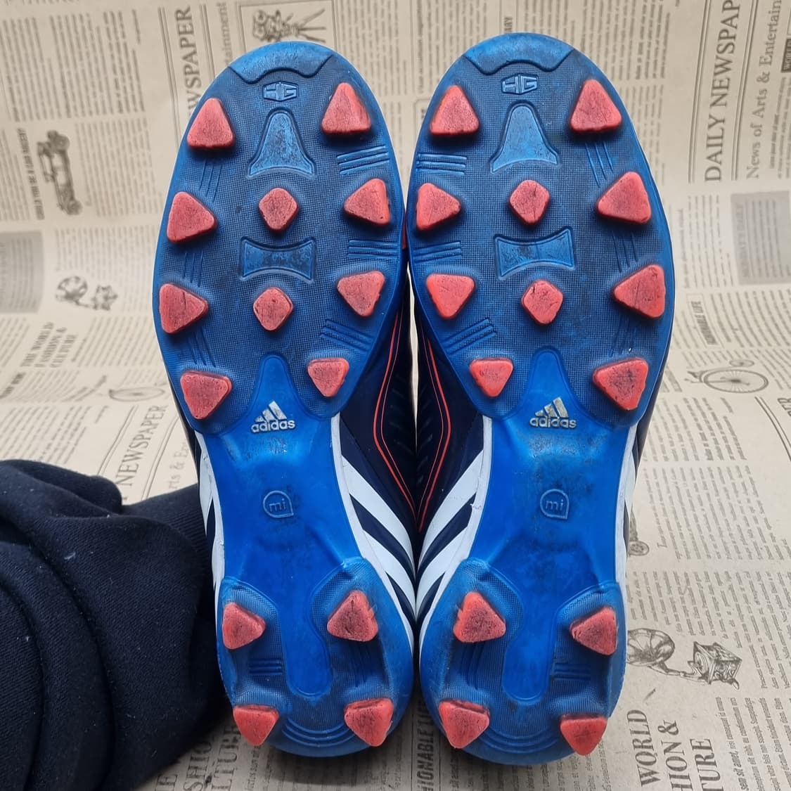 아디다스 프레데터 앱솔라도 축구화 260 상품이미지3