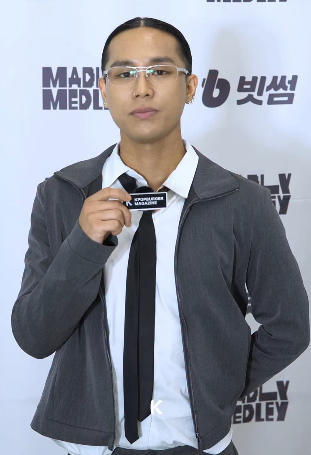 (식케이 착용) 머듈 ishii 콜라보 넥집업 상품이미지1