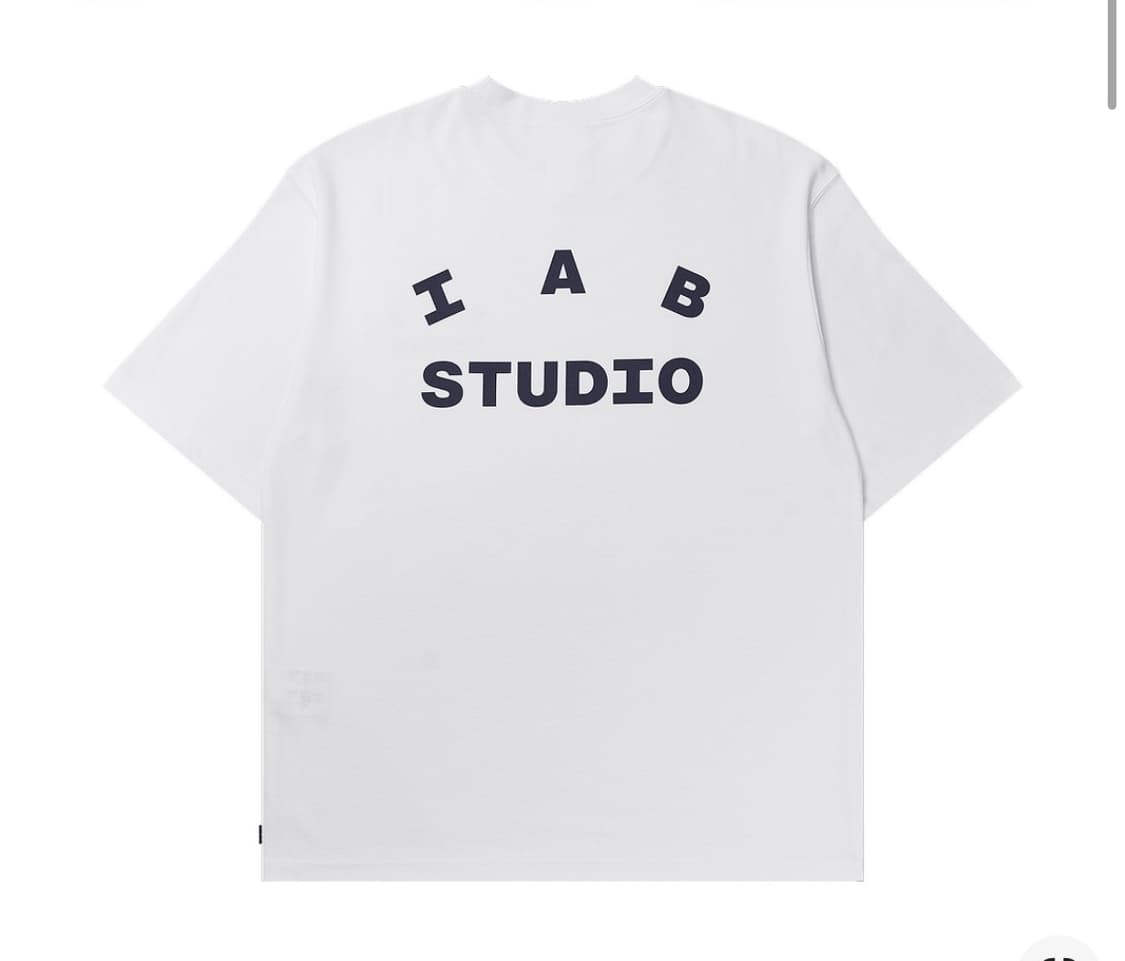 (새상품) 아이앱 스튜디오 티셔츠 화이트 네이비 L 상품이미지1