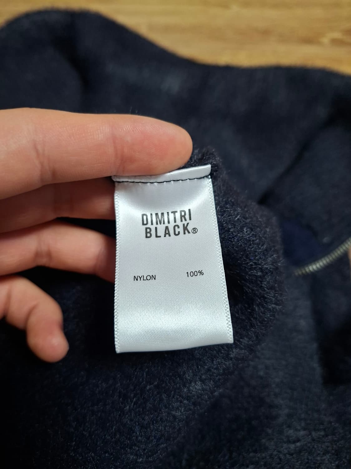 디미트리블랙 하프집업니트  상품이미지4