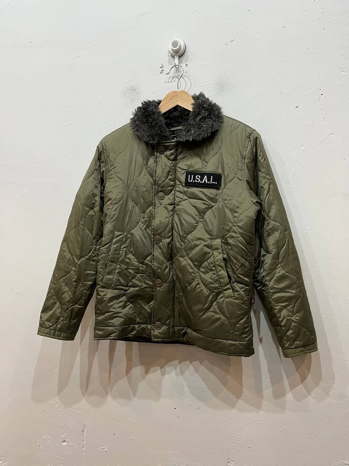 알파인더스트리 퀼팅 덱자켓  상품이미지1