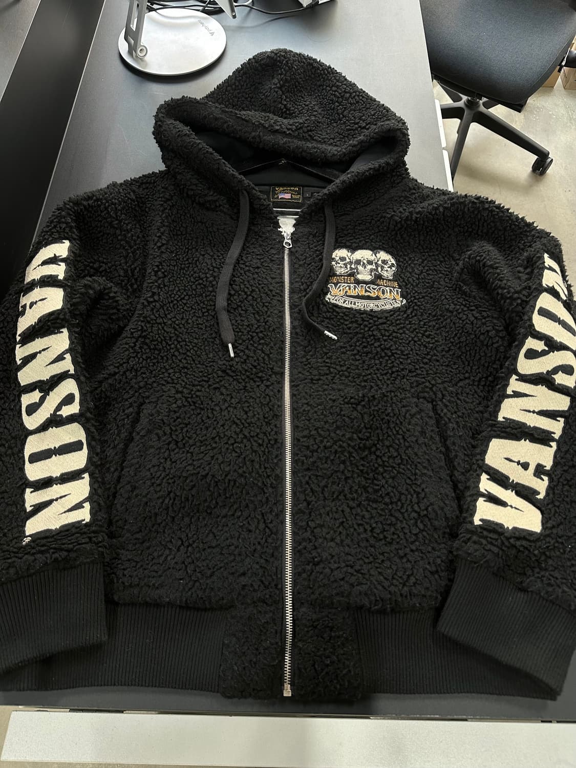 벤슨 스컬자수빅로고 플러피 후드자켓 상품이미지6