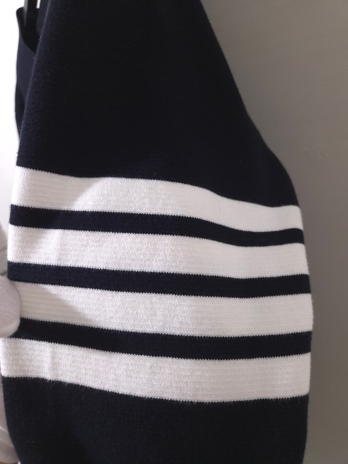 [새상품급, 3] 톰브라운 밀라노스티치 금장 가디건 상품이미지6