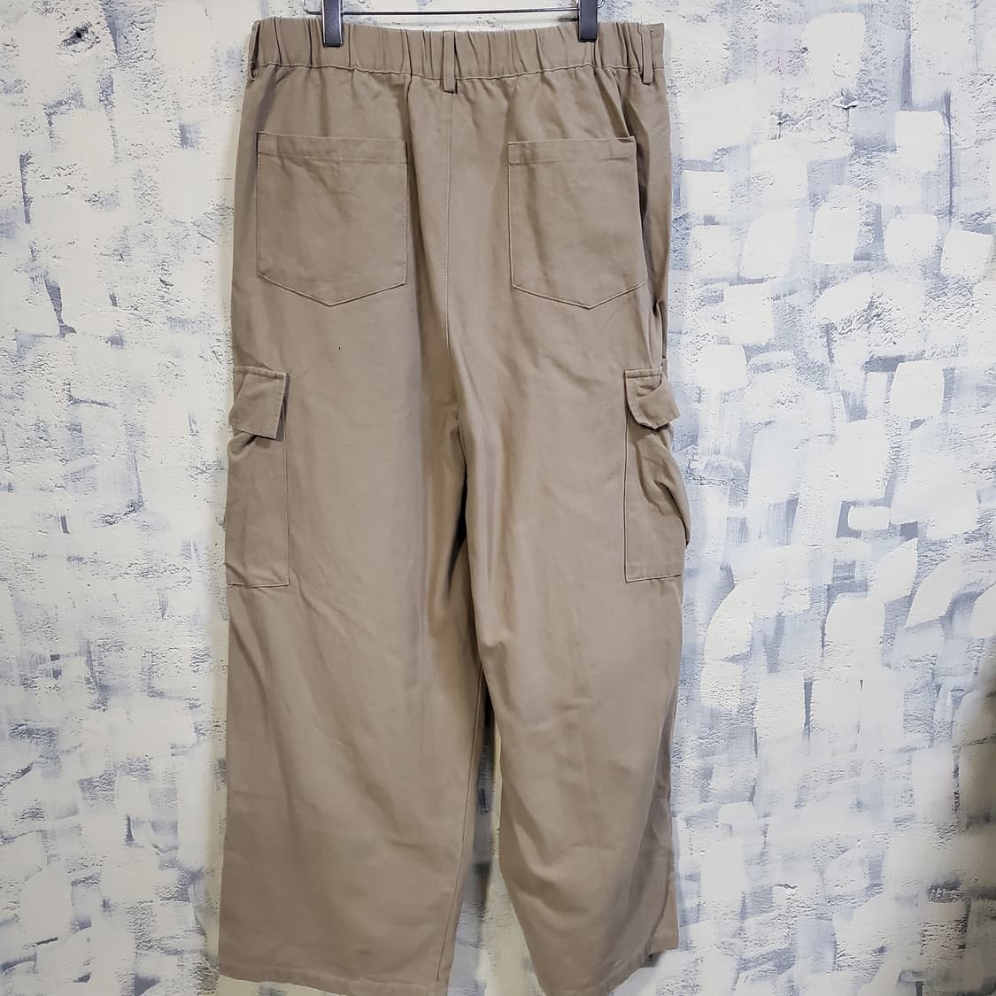 굿라이프웍스 베이지색 카고 와이드 팬츠 상품이미지2