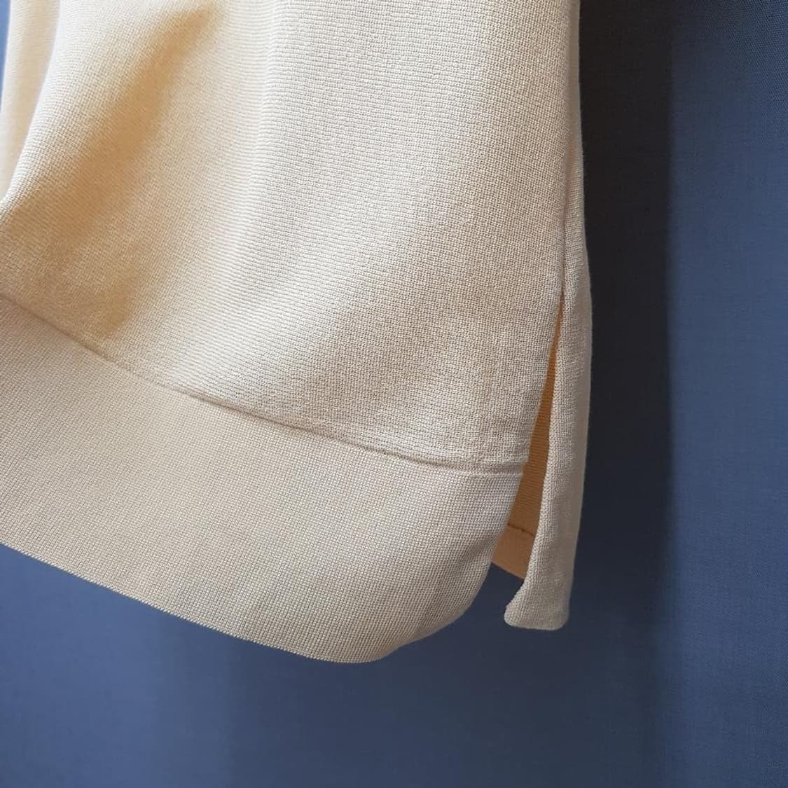 한섬 마인 오픈카라 반팔 니트 F사이즈 상품이미지4