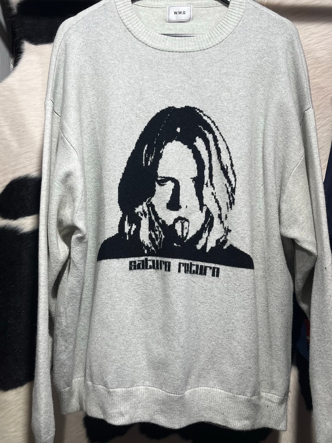 WHO'S WHO gallery 프린팅 니트 상품이미지2