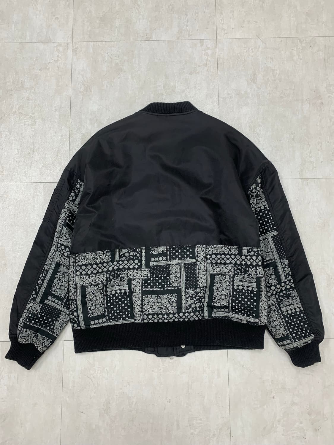 프리즘웍스 반다나 프린팅 항공자켓 상품이미지2