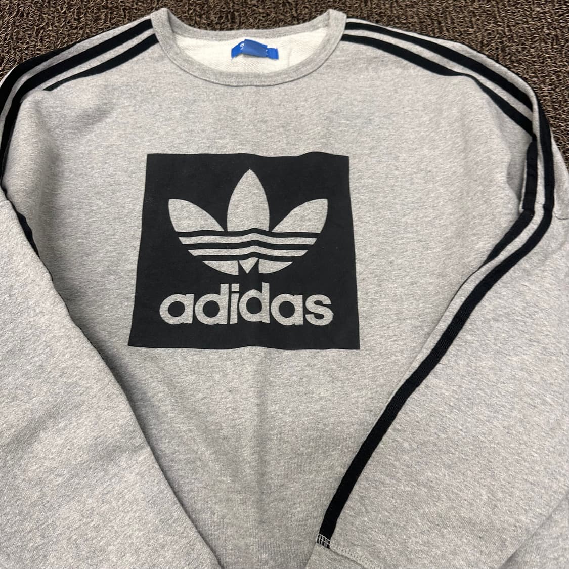 아디다스 맨투맨 그레이 100(L) 상품이미지2
