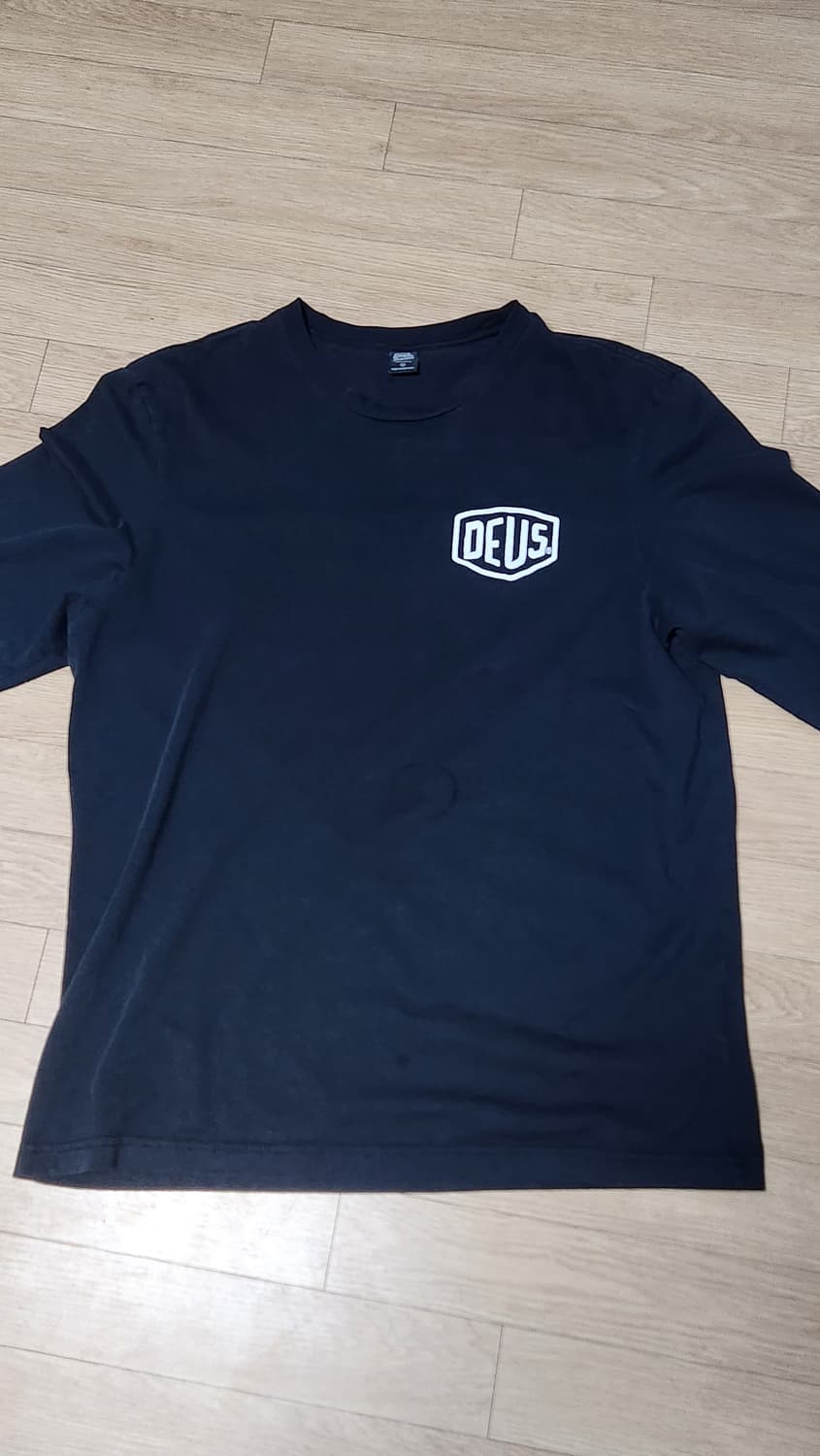 데우스 롱슬리브 상품이미지2