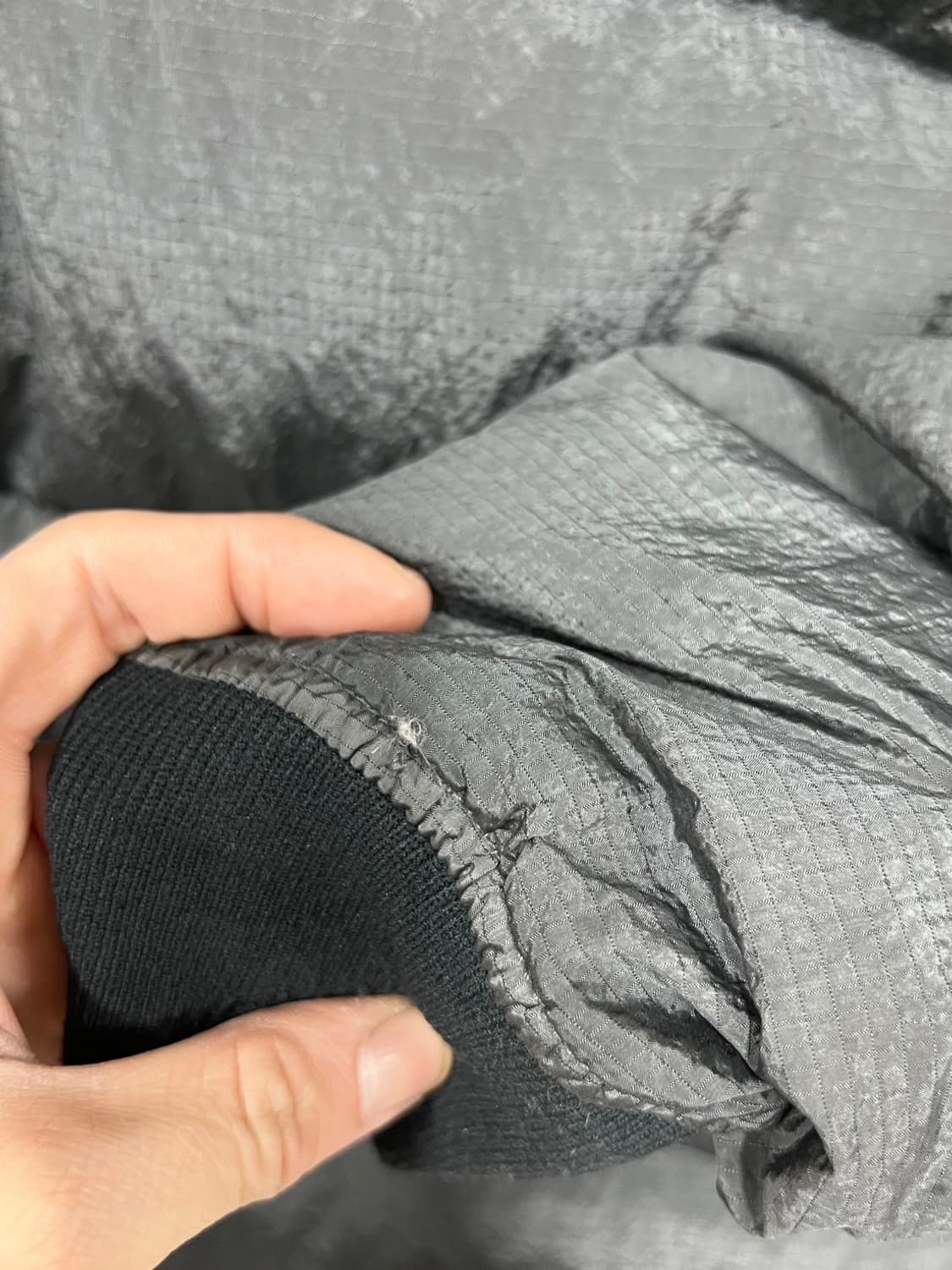 스톤아일랜드 나일론 메탈 와트로 립스탑 덕다운 패딩 상품이미지9