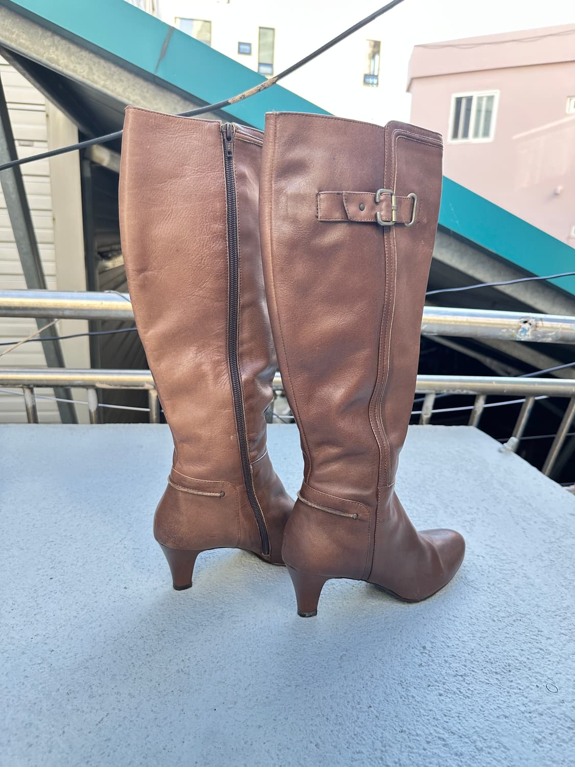 Vintage leather buckle boots 상품이미지5