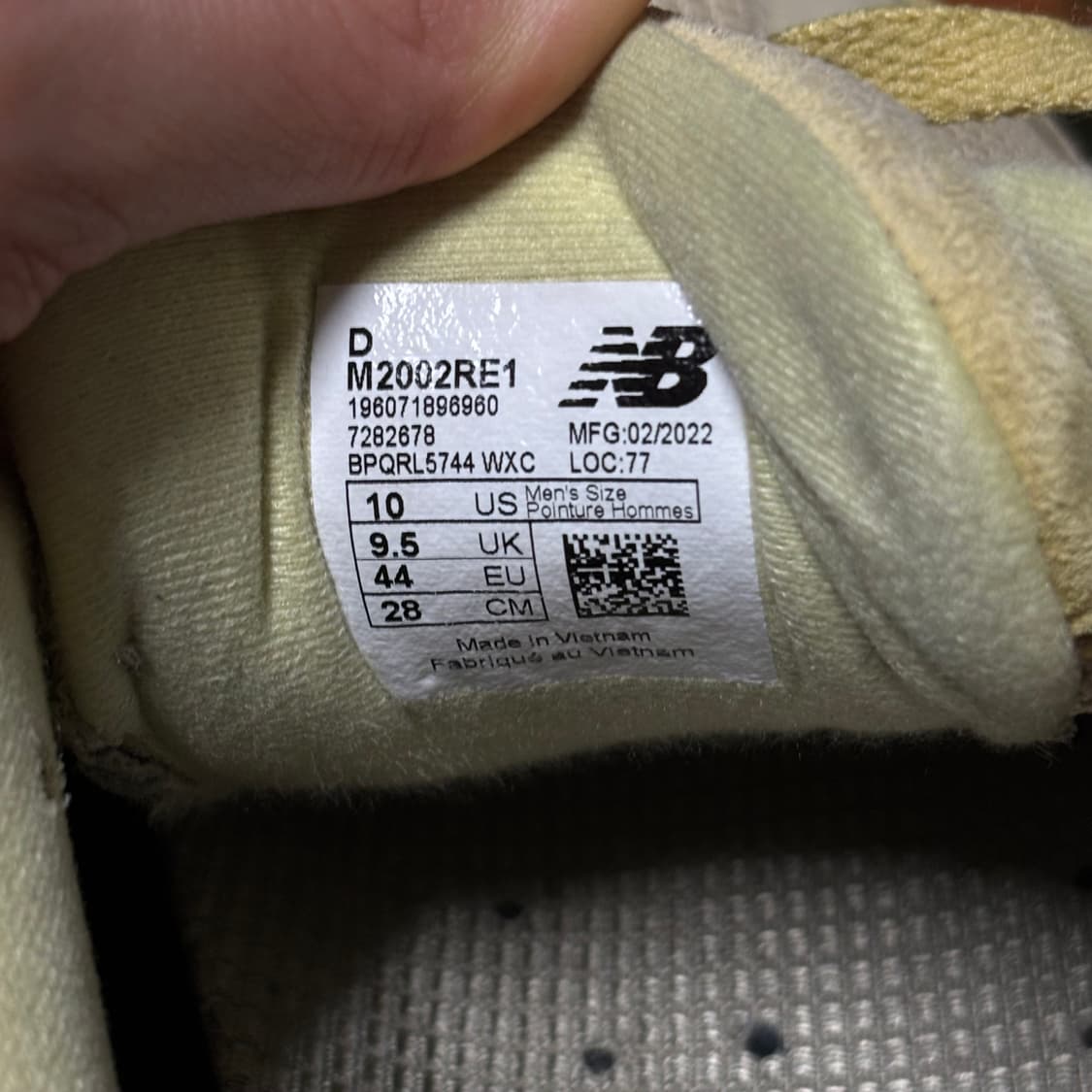 New Balance X Aura lee 2002R Yellow (280 상품이미지6