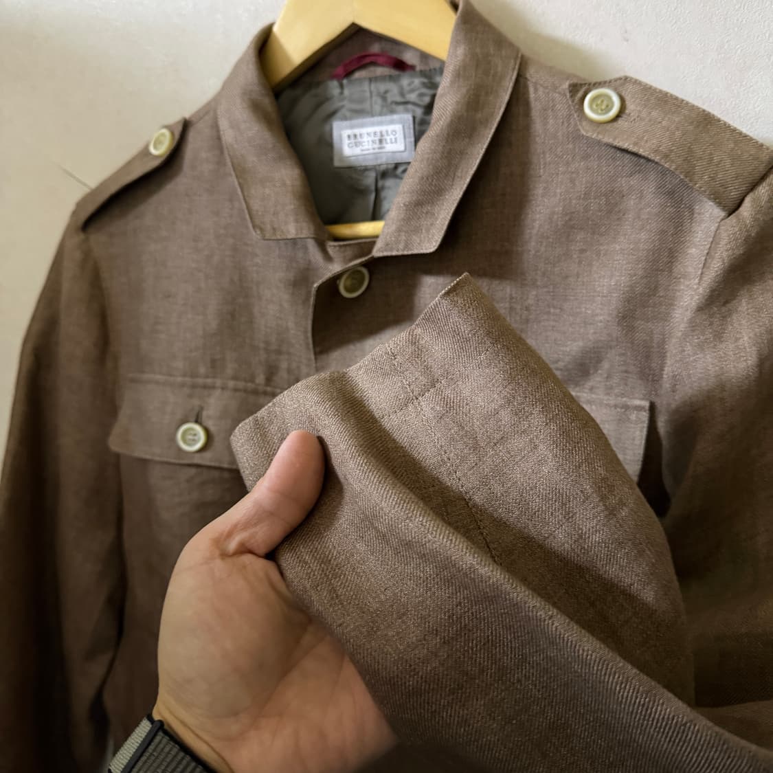 브루넬로 쿠치넬리 린넨 견장 셔츠 자켓 46 (95) 상품이미지4