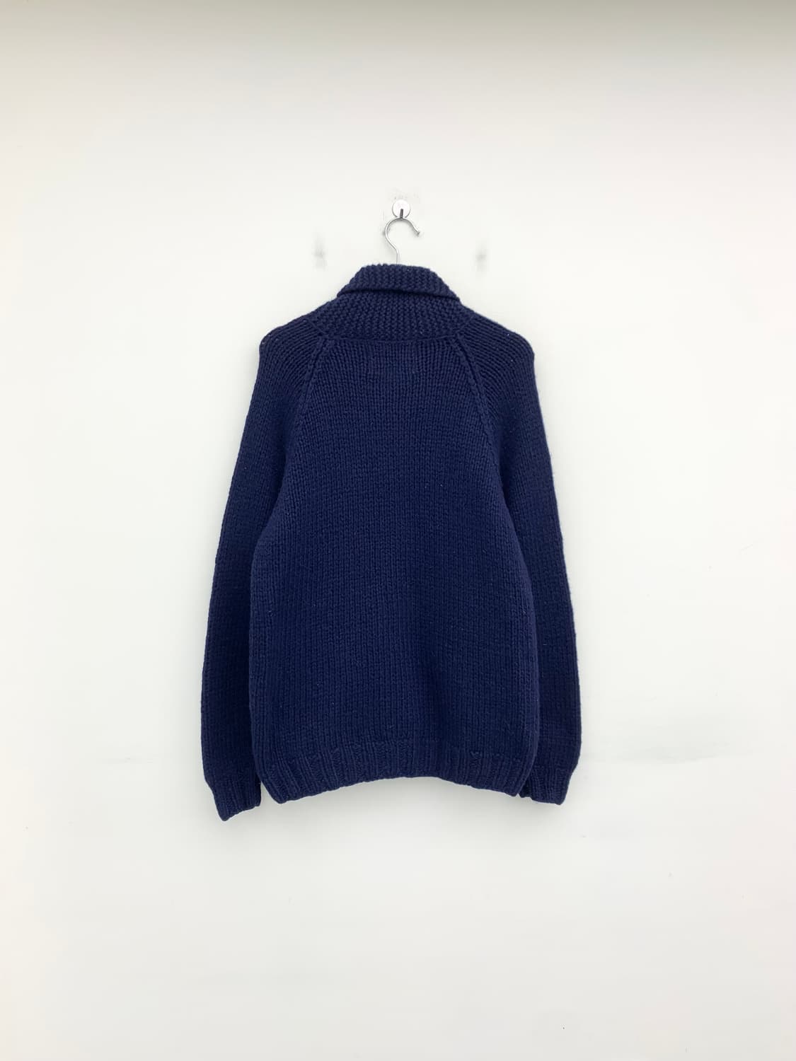 바시티 클럽 네이비 헤비울 가디건  상품이미지6