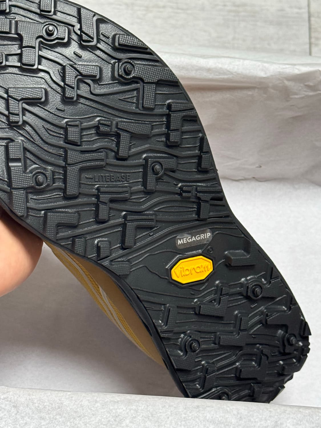 [280] 노다 002 오크 트레일 러닝화 상품이미지4