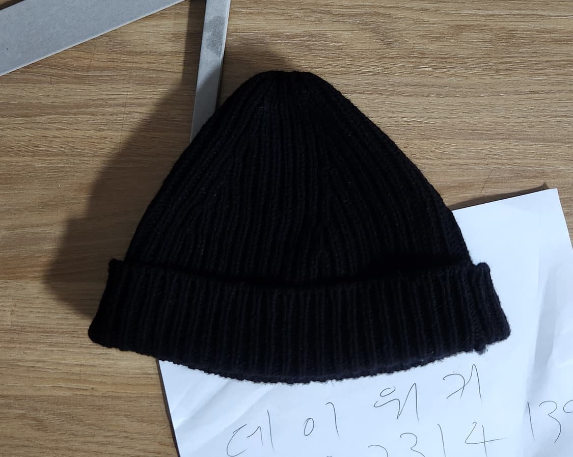 릭오웬스 GETHEMANE 비니 WSBR

​
 상품이미지3