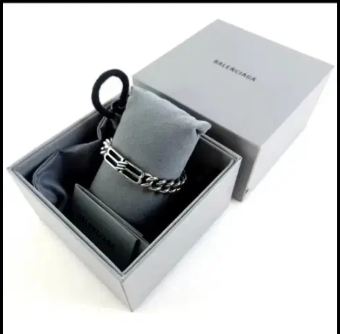 발렌시아가 BB 아이콘 구르메트 앤티크 실버 팔찌 상품이미지2